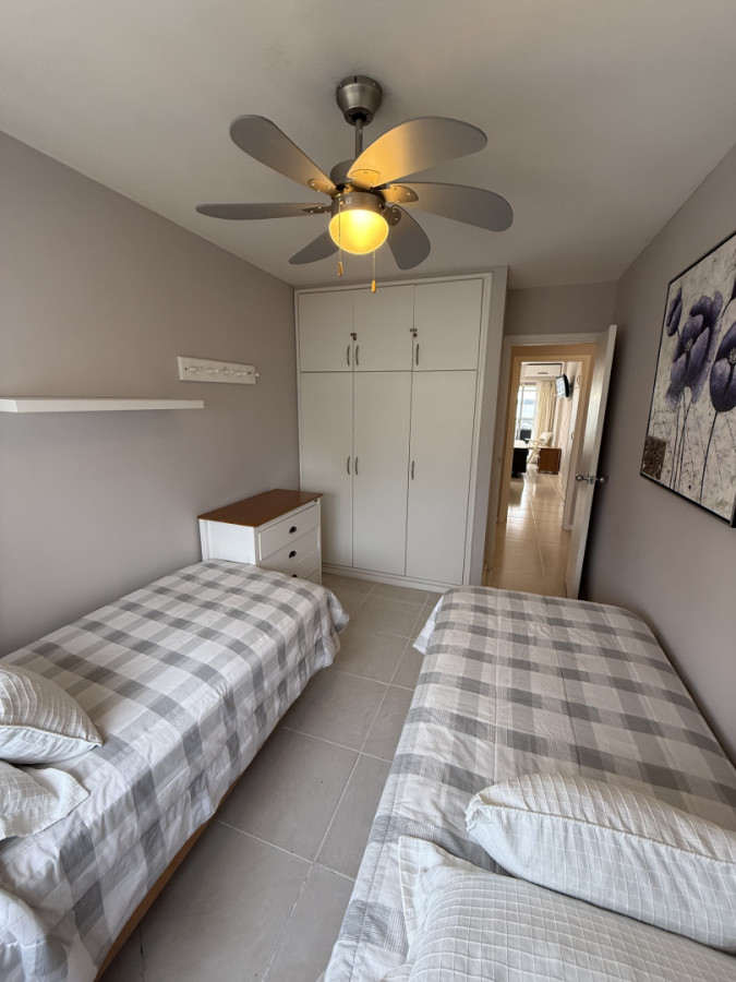 Apartamento ID.1905/ - Departamento de 3 dormitorios en Torre Triangulo mansa 