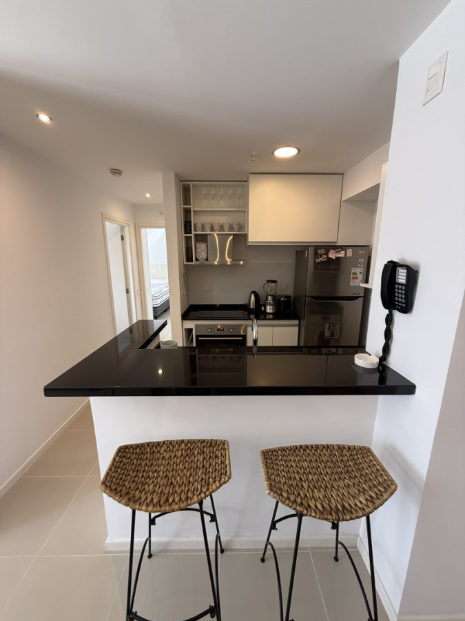 Apartamento ID.2366/ - Departamento en arenas del mar (playa brava) 