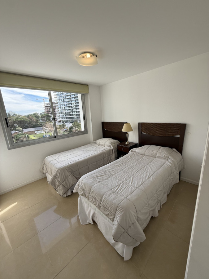 Apartamento ID.1778/ - Departmamento  de 3 dormitorios en Siglo Sol 