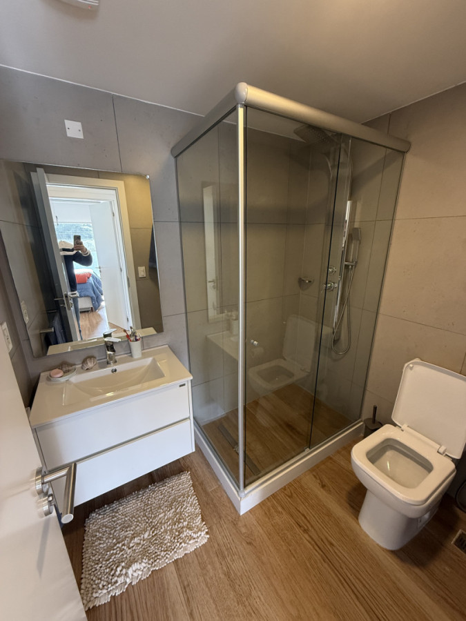 Apartamento ID.2020/ - Departamento 2 dormitorios 2 baños en playa mansa 