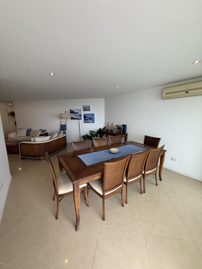 Apartamento ID.1778/ - Departmamento  de 3 dormitorios en Siglo Sol 