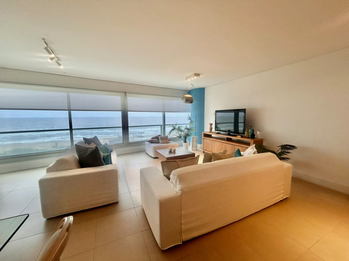 Apartamento ID.2286 - Apartamento de 3 dormitorios + Servicio en Le Parc 