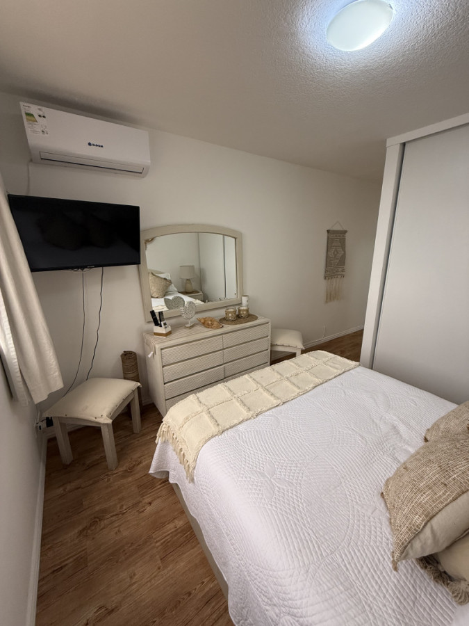 Apartamento ID.1878/ - Departamento Con vista al mar 2 dormitorios en Edificio Triangulo Brava