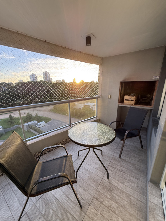 Apartamento ID.1797/ - LOOK BRAVA 2 SUITES + DEPENDENCIA