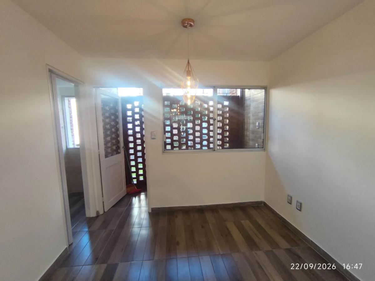 Apartamento ID.2464 - Tres dormitorios a una cuadra de la rambla