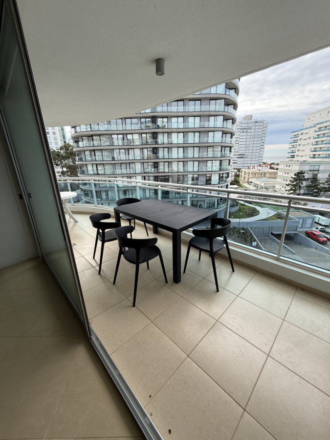 Apartamento ID.1778/ - Departmamento  de 3 dormitorios en Siglo Sol 