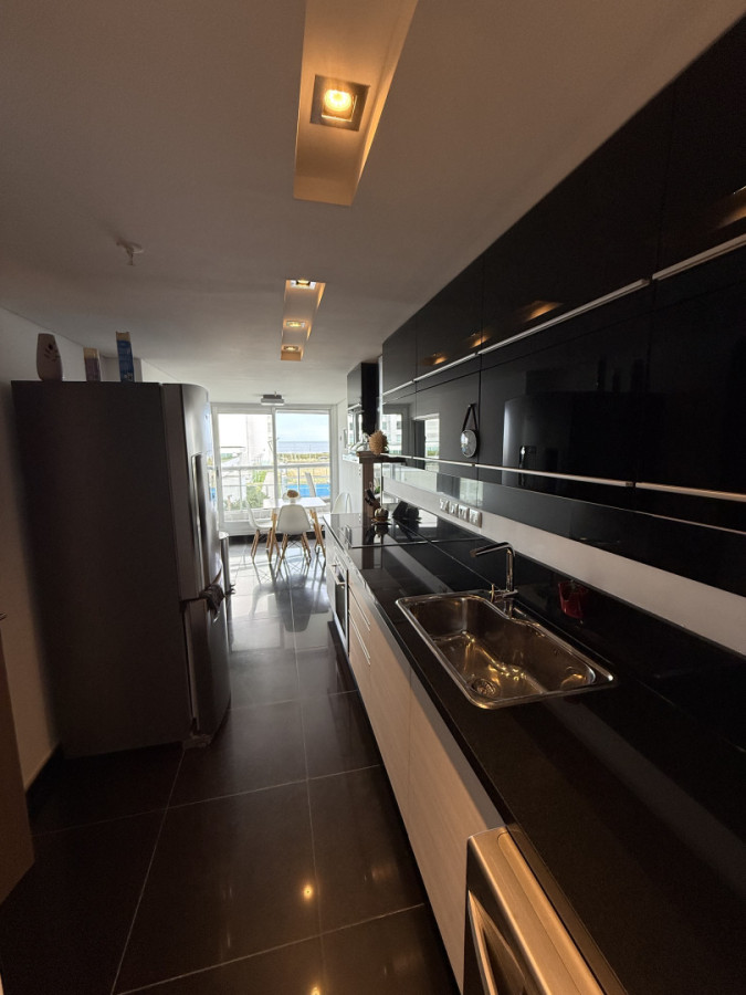 Apartamento ID.1918 - Departamento en Playa Brava 3 dormitorios + Servicio