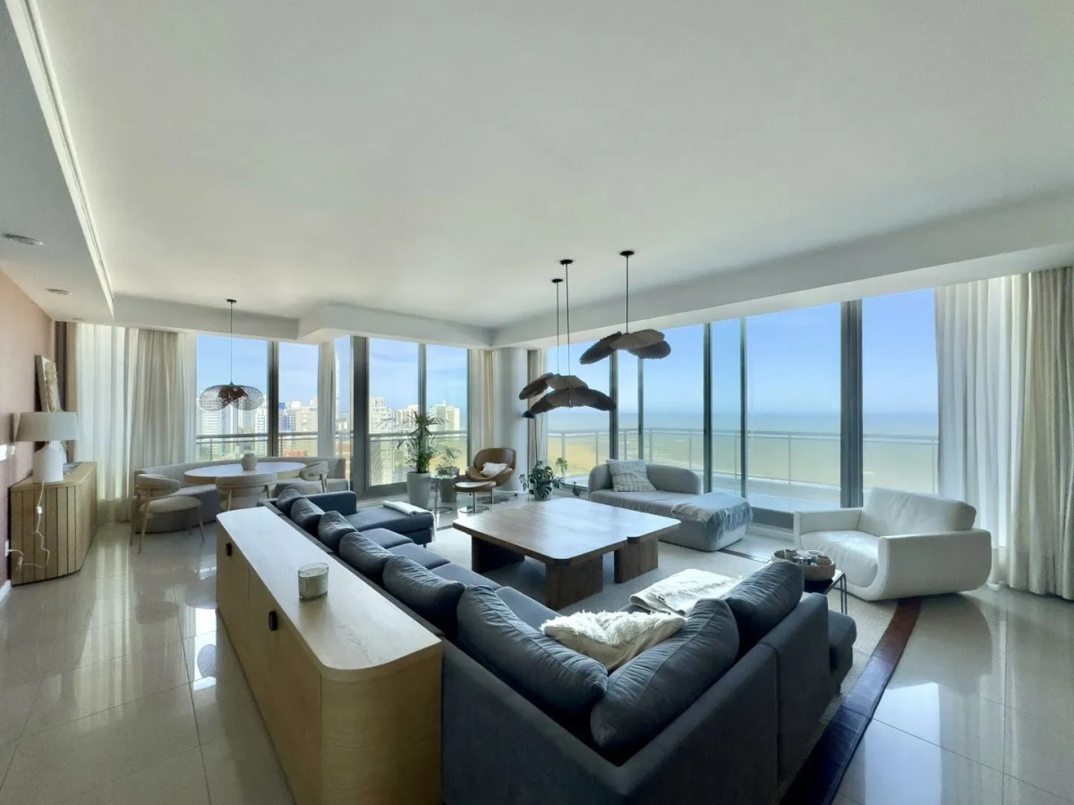 Apartamento ID.1959 -  Exclusivo Apartamento Esquinero en Imperiale II - Primera Fila Frente a Playa Brava