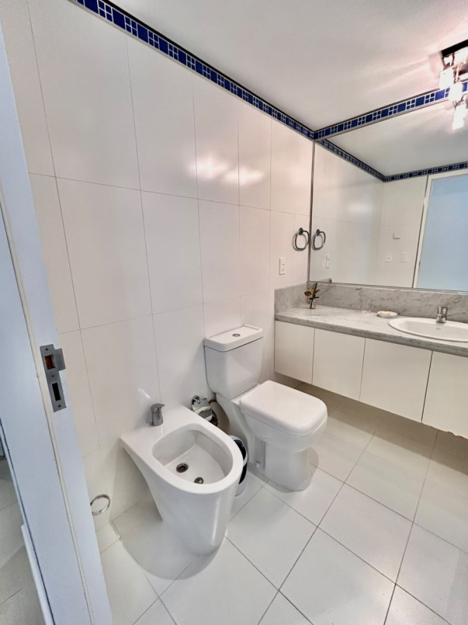 Apartamento ID.2286 - Apartamento de 3 dormitorios + Servicio en Le Parc 