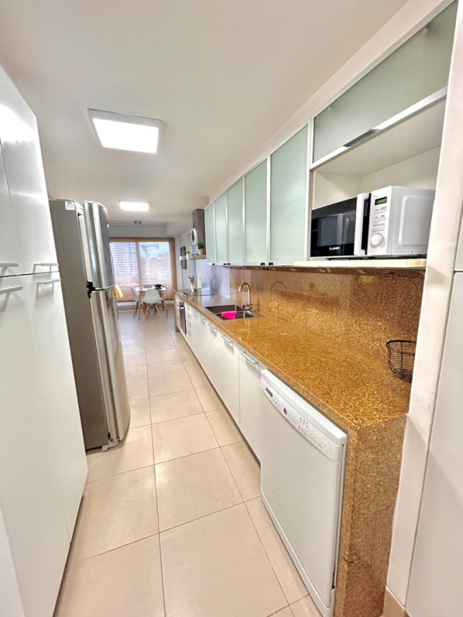 Apartamento ID.2286 - Apartamento de 3 dormitorios + Servicio en Le Parc 
