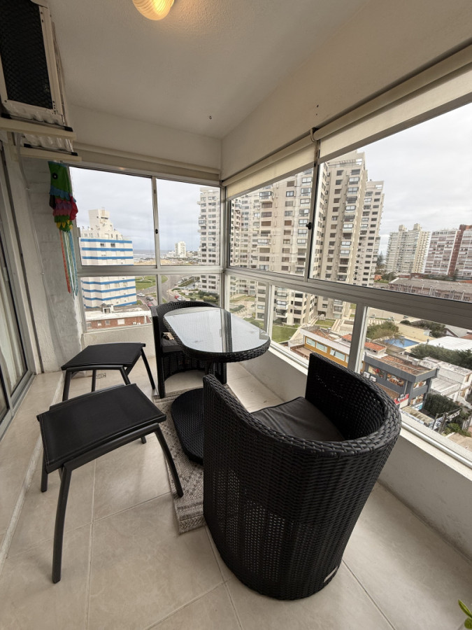 Apartamento ID.1905/ - Departamento de 3 dormitorios en Torre Triangulo mansa 