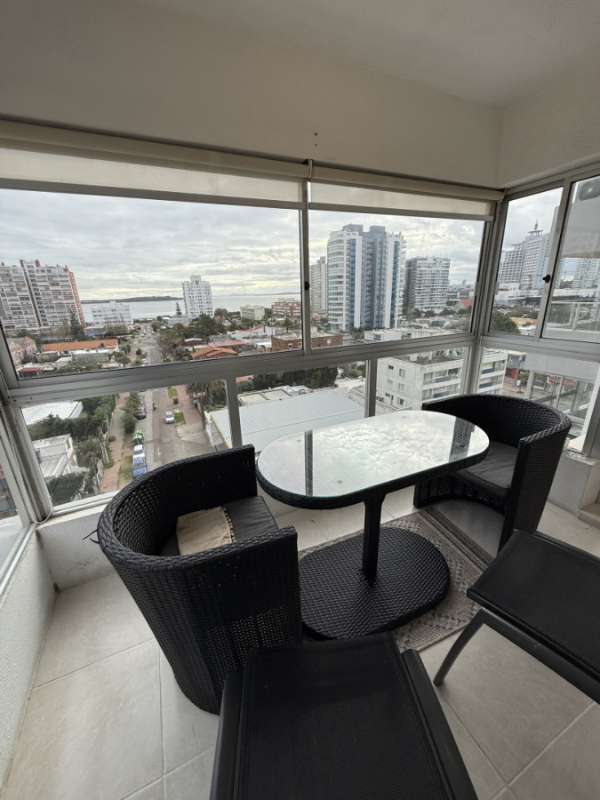 Apartamento ID.1905/ - Departamento de 3 dormitorios en Torre Triangulo mansa 