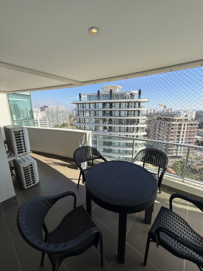 Apartamento ID.2079/ - Departamento en playa brava 2 baños y 2 dormitorios 