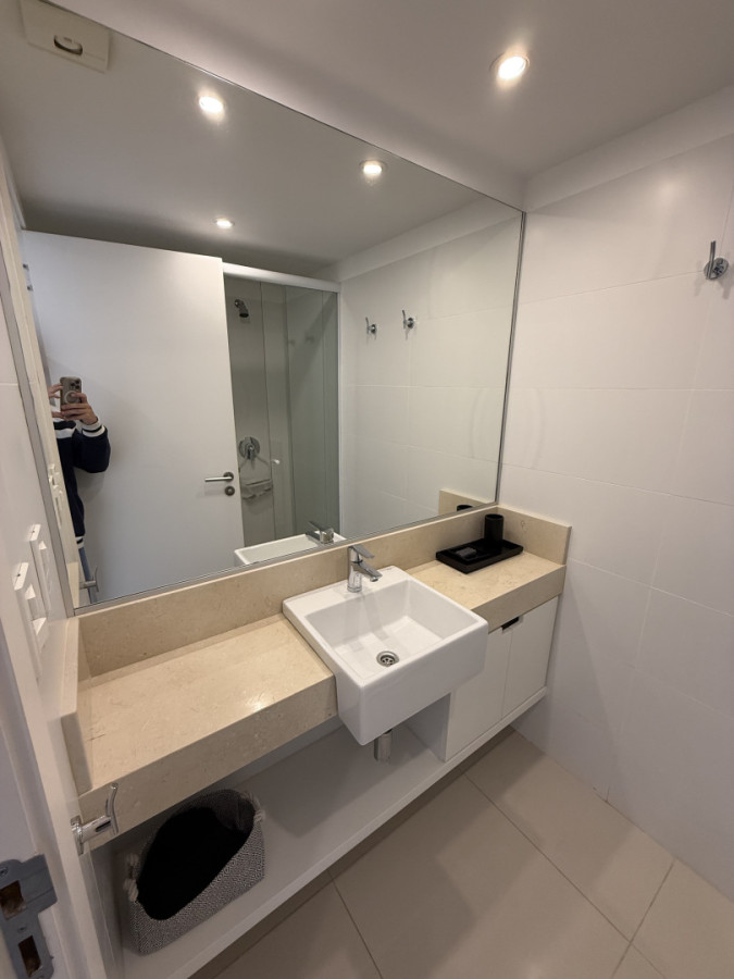 Apartamento ID.1883 - Departamento en Horizonte 3 dormitorios + servicio