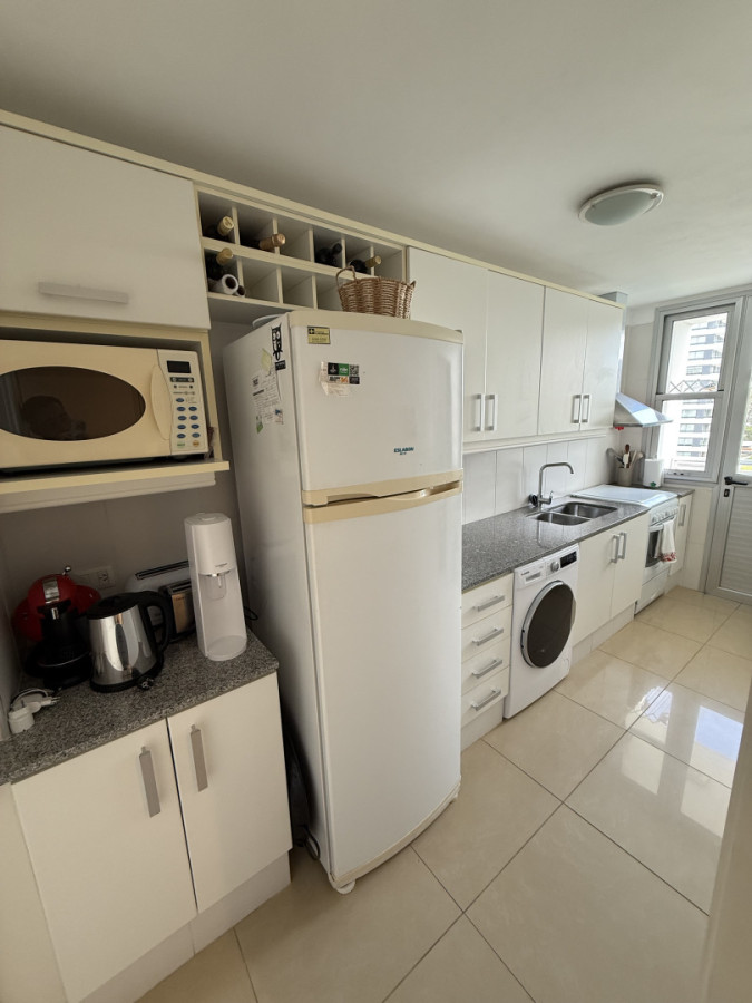 Apartamento ID.1778/ - Departmamento  de 3 dormitorios en Siglo Sol 