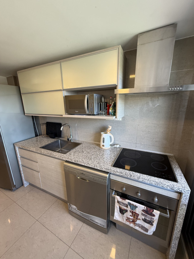 Apartamento ID.2112 - DEPARTAMENTO DE 3 DORMITORIOS EN PLAYA MANSA