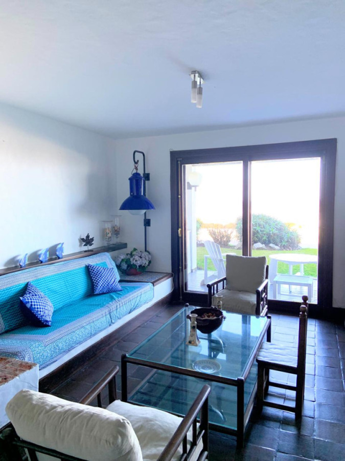Apartamento ID.2196/ - Departamento en Fallaron primera linea de playa brava 