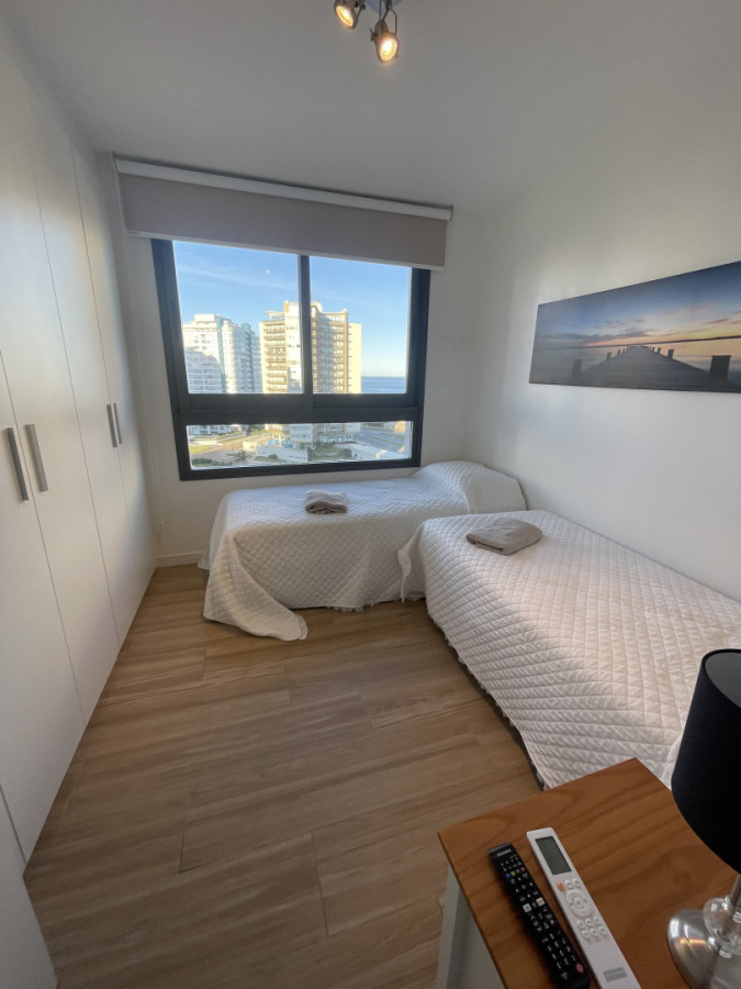 Apartamento ID.2040/ - VENTA- Departamento 2 dormitorios con vista a Brava- Amenities.