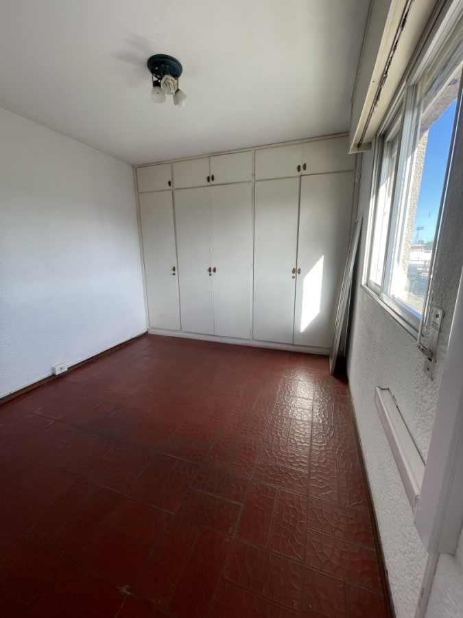 Apartamento ID.1874/ - VENTA- Departamento 2 dor- Maldonado Centro