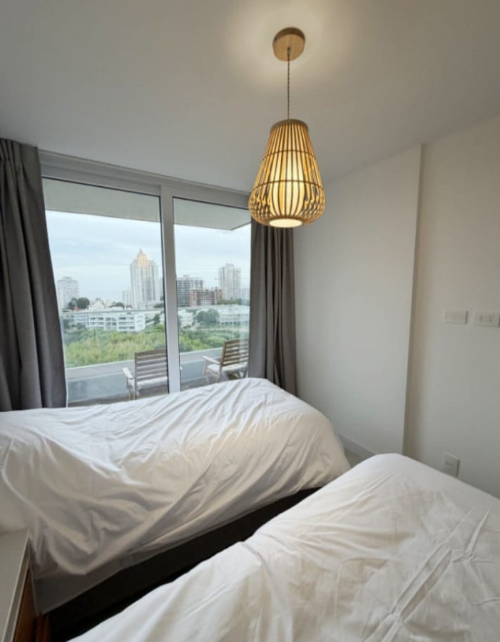 Apartamento ID.2100/ - View 2 dos dornitorios amoblado