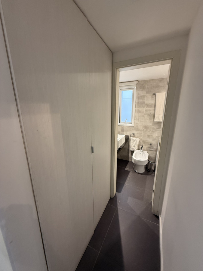 Apartamento ID.1893/ - Departamento en Peninsula con vista al mar 