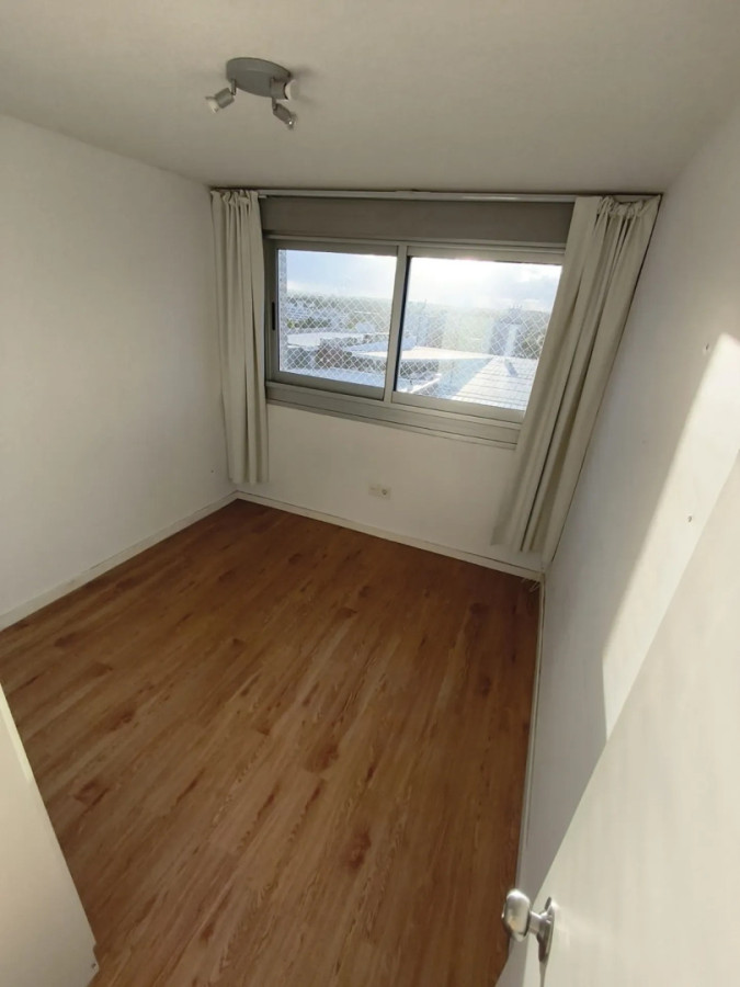 Apartamento ID.2126/ - Apartamento en Brazo Oriental con excelente orientación