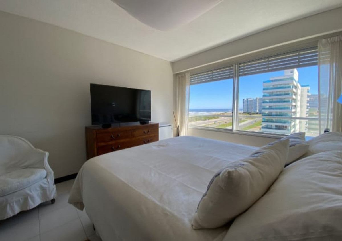 Apartamento ID.1806 - Tiburón 2. Tres dormitorios y dependencias de servicio
