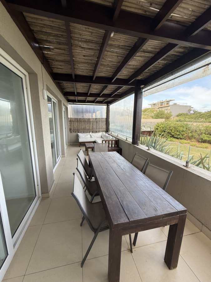 Apartamento ID.1937/ - Departamento en la barra 2 dormitorios y 2 baños