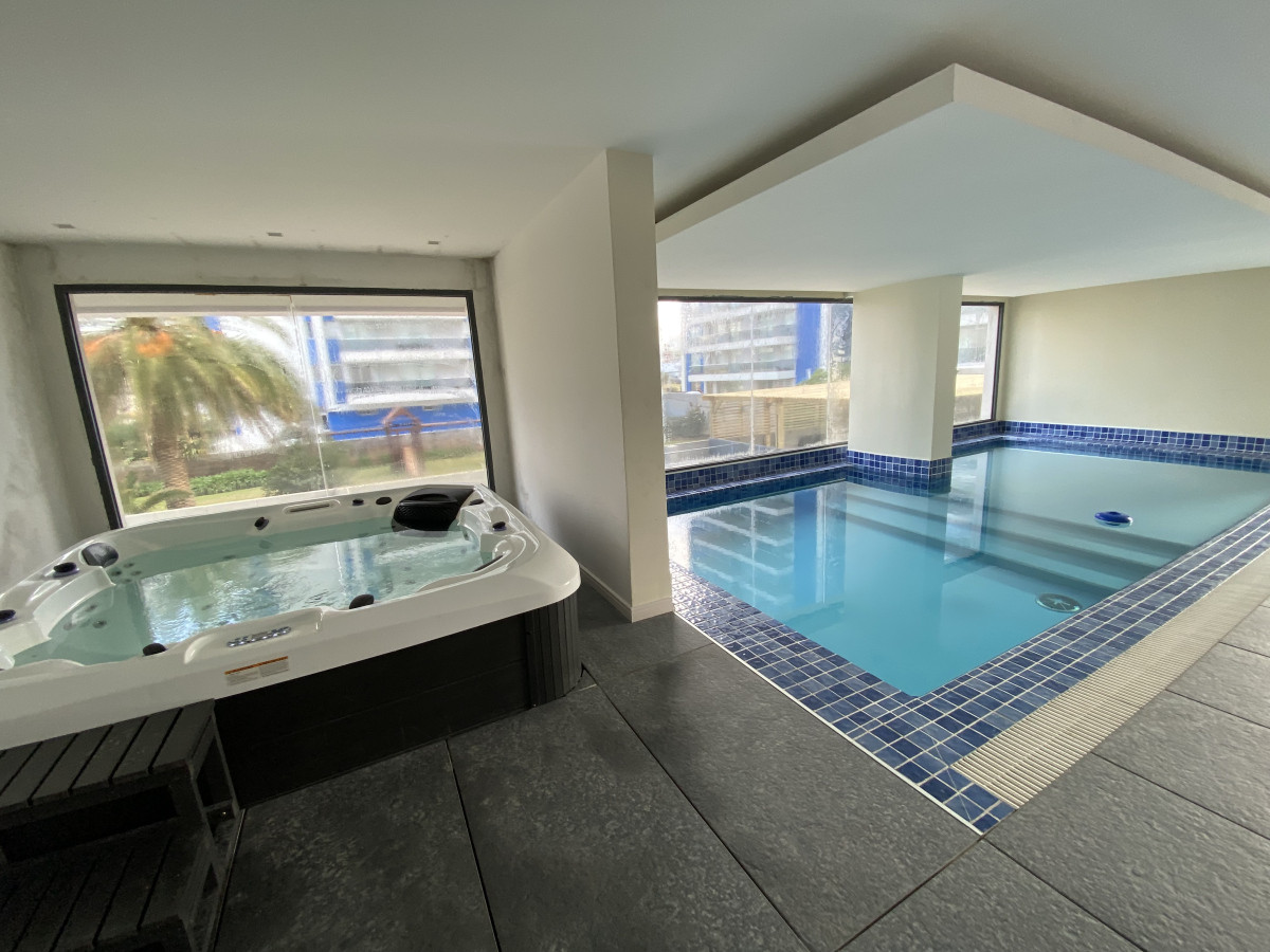 Apartamento ID.1338/ - VENTA- Departamento 1 dor + Amenities- Brava- Punta del Este