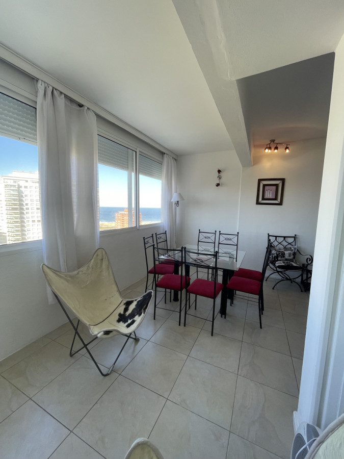 Apartamento ID.1428 - VENTA- Edificio Vanguardia- Mansa. Punta del Este