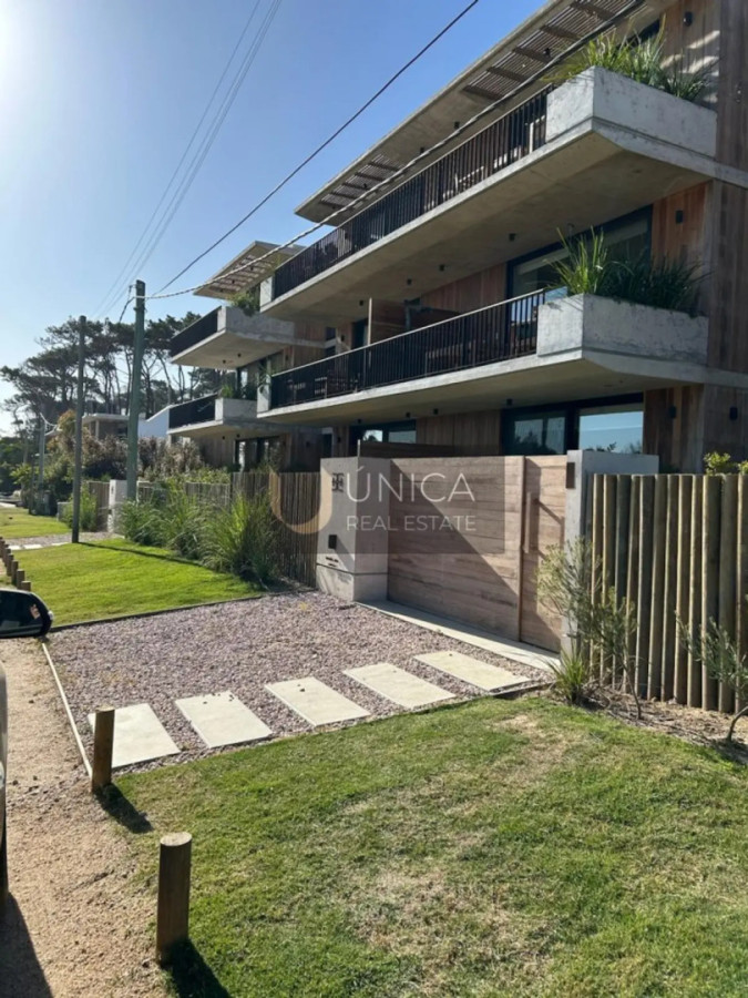 Apartamento ID.1531 - Bo House La Juanita 2 dormitorios. 