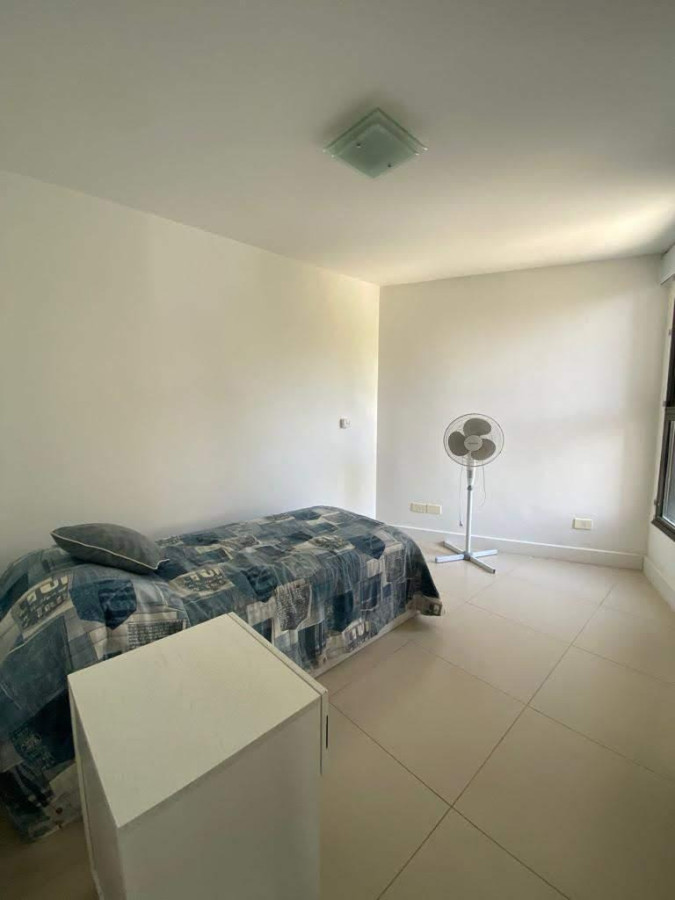 Apartamento ID.2073/ - Departamento 2 dormitorios en Punta del Este