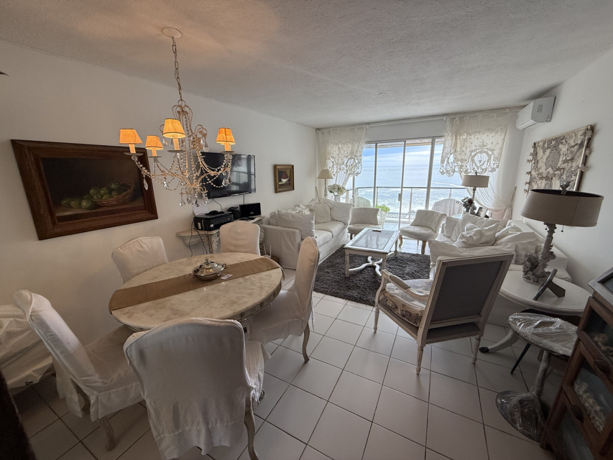 Apartamento ID.2392/ - Departamento Primera fila en peninsula 