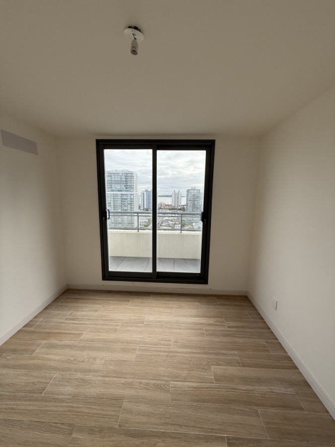 Apartamento ID.1902/ - Departamento con vista al mar 2 dormitorios y 2 baños 