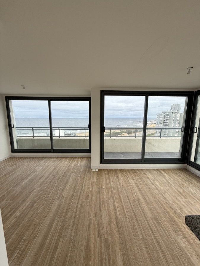 Apartamento ID.1902/ - Departamento con vista al mar 2 dormitorios y 2 baños 