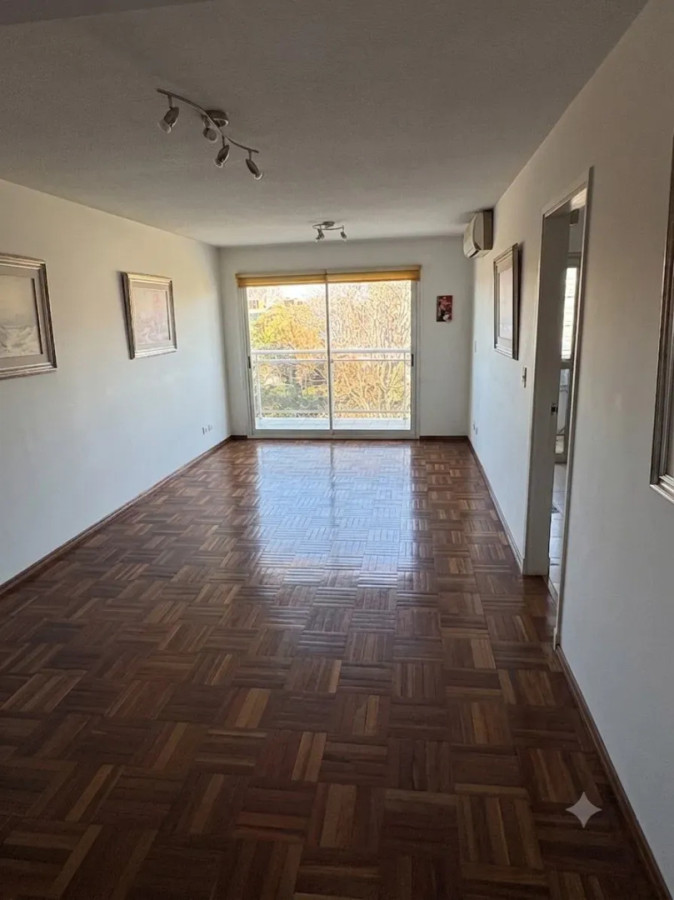 Apartamento ID.2251/ - Apartamento al frente cerca de Rambla del buceo