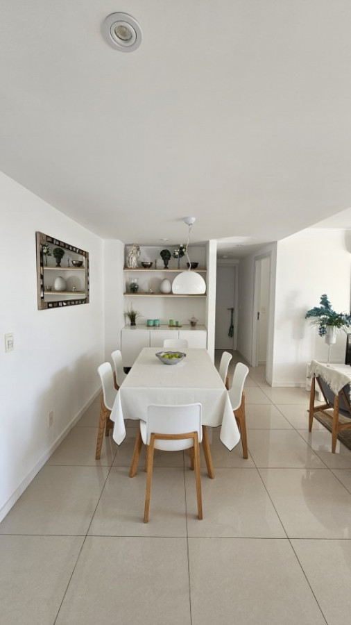 Apartamento ID.1844/ - Esmeralda 2 dormitorios y servicio