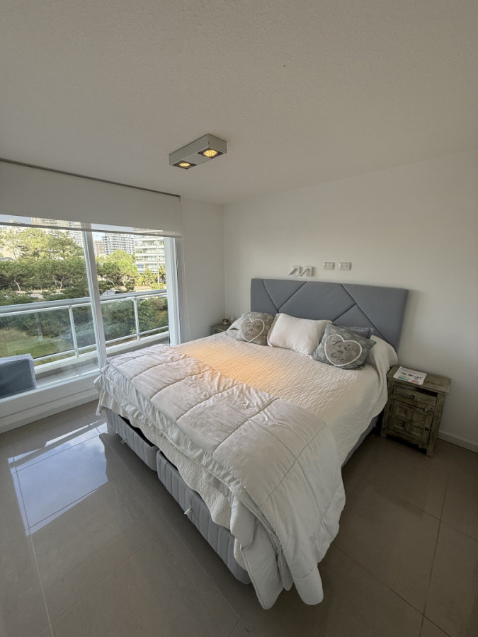 Apartamento ID.2082/ - Departamento de 1 dormitorio en Playa brava
