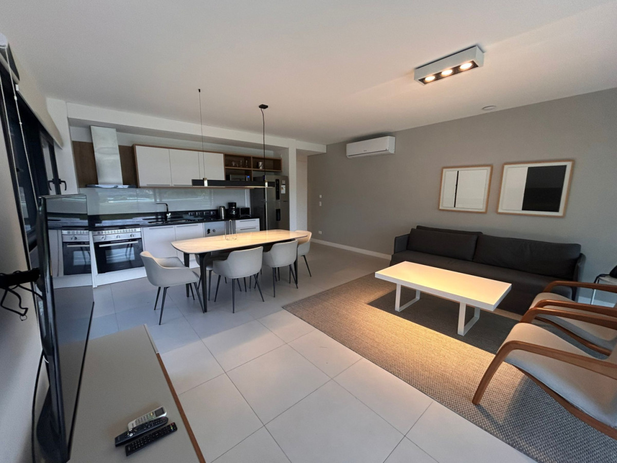 Apartamento ID.1968 - Crystal View 2 dorm