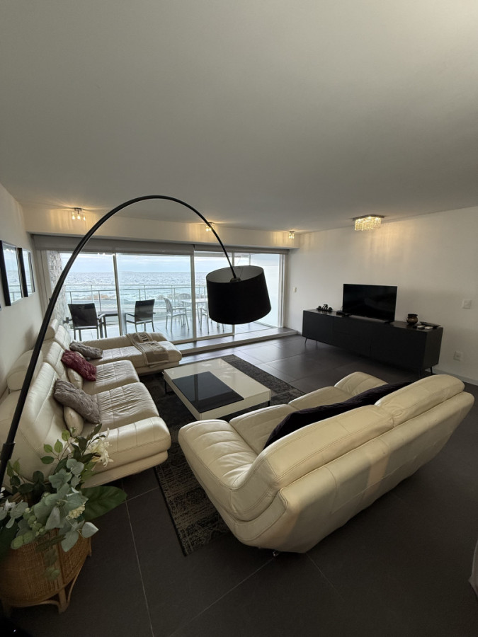 Apartamento ID.1893/ - Departamento en Peninsula con vista al mar 