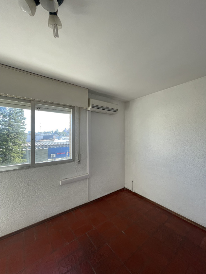 Apartamento ID.1874/ - VENTA- Departamento 2 dor- Maldonado Centro