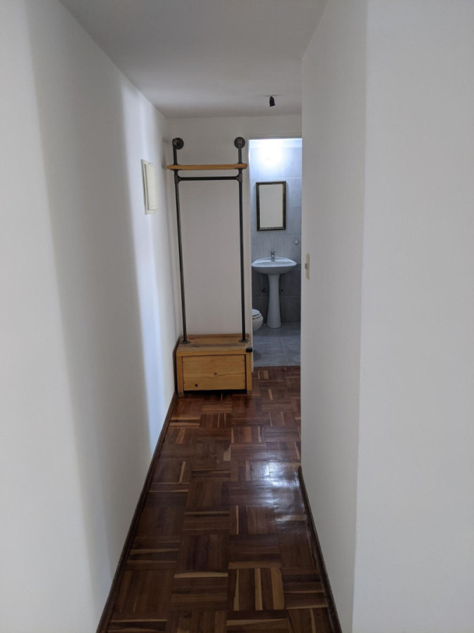 Apartamento ID.2076/ -  Amplio apartamento en Parque Rodó