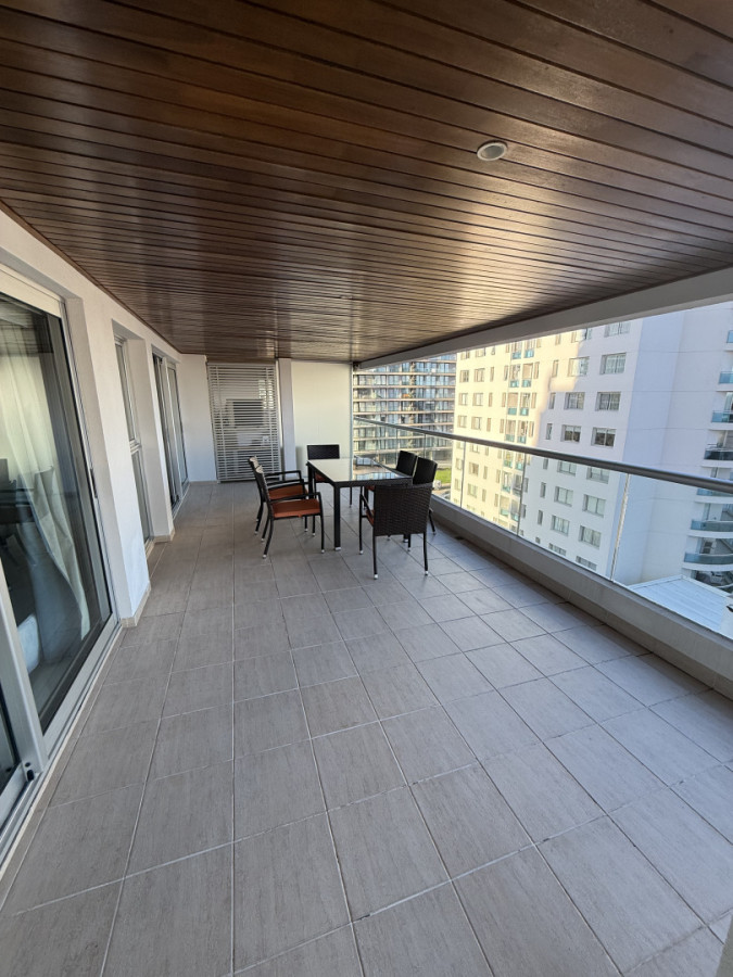 Apartamento ID.2197/ - Departamento de 2 dormitorios y medio en ICON BRAVA 