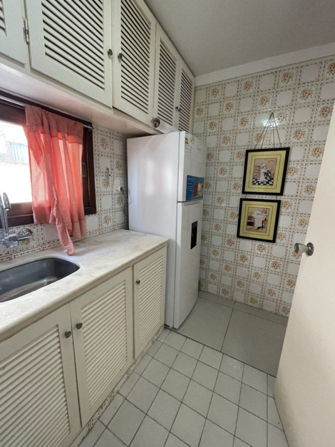 Apartamento ID.2121 - Punta del EsteAlquiler  1 dor y cochera fija PENINSULA 