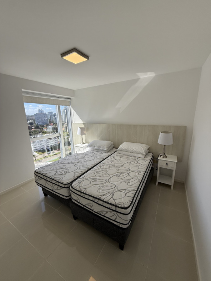 Apartamento ID.2366/ - Departamento en arenas del mar (playa brava) 