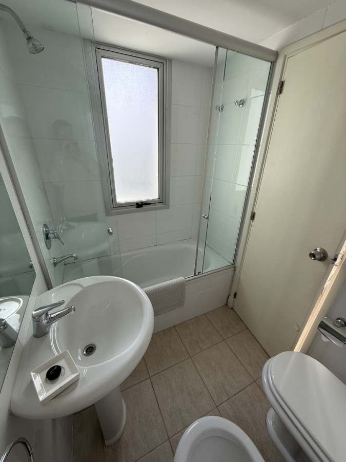 Apartamento ID.1778/ - Departmamento  de 3 dormitorios en Siglo Sol 