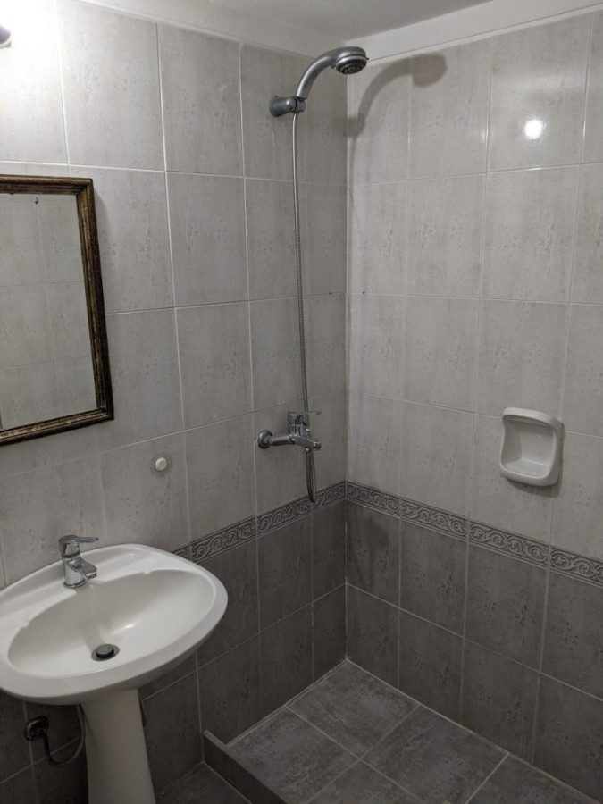 Apartamento ID.2076/ -  Amplio apartamento en Parque Rodó