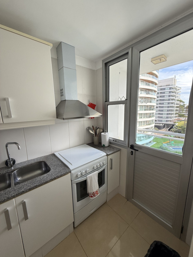 Apartamento ID.1778/ - Departmamento  de 3 dormitorios en Siglo Sol 