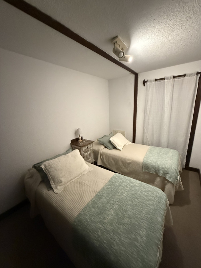 Apartamento ID.2196/ - Departamento en Fallaron primera linea de playa brava 