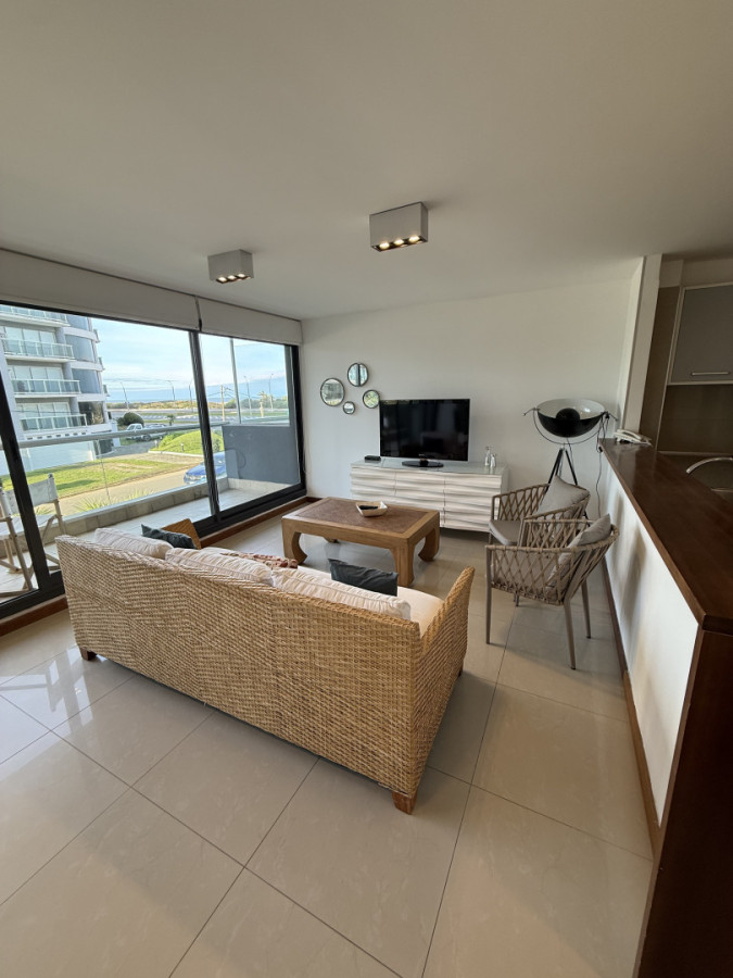 Apartamento en Brava con vista al mar 2 dormitorios 2 baños